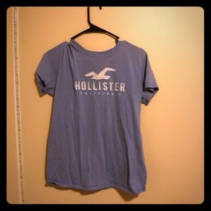 Holister Tee